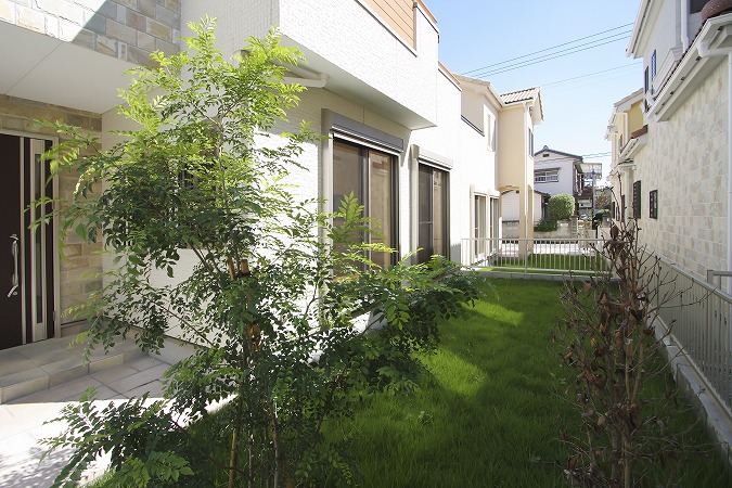 庭リフォームを支える仕事｜地域密着の株式会社MetalFarm採用情報